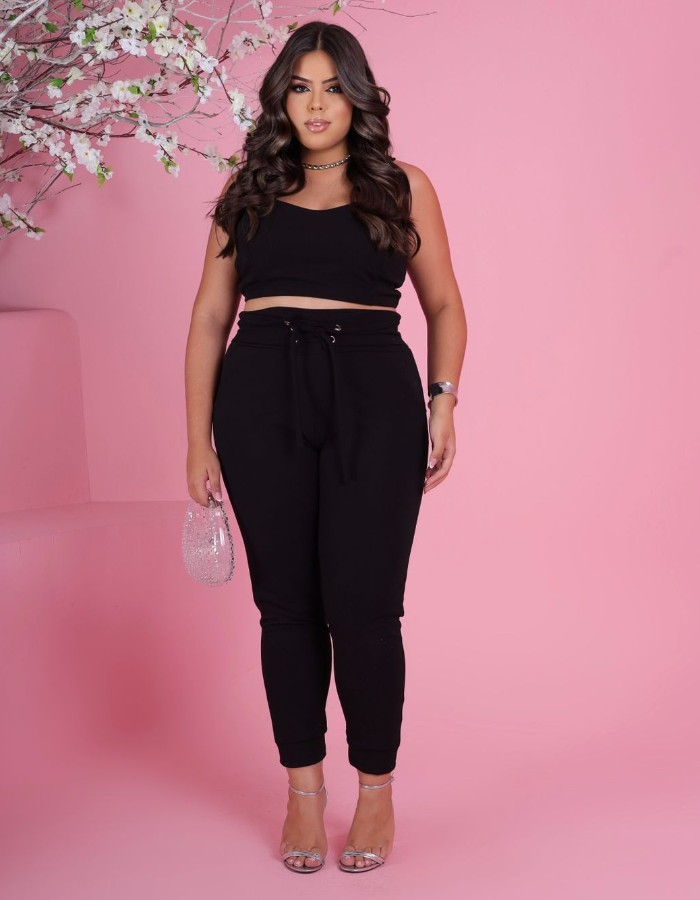 Conjunto cropped + calça c/ detalhe ilhós 
