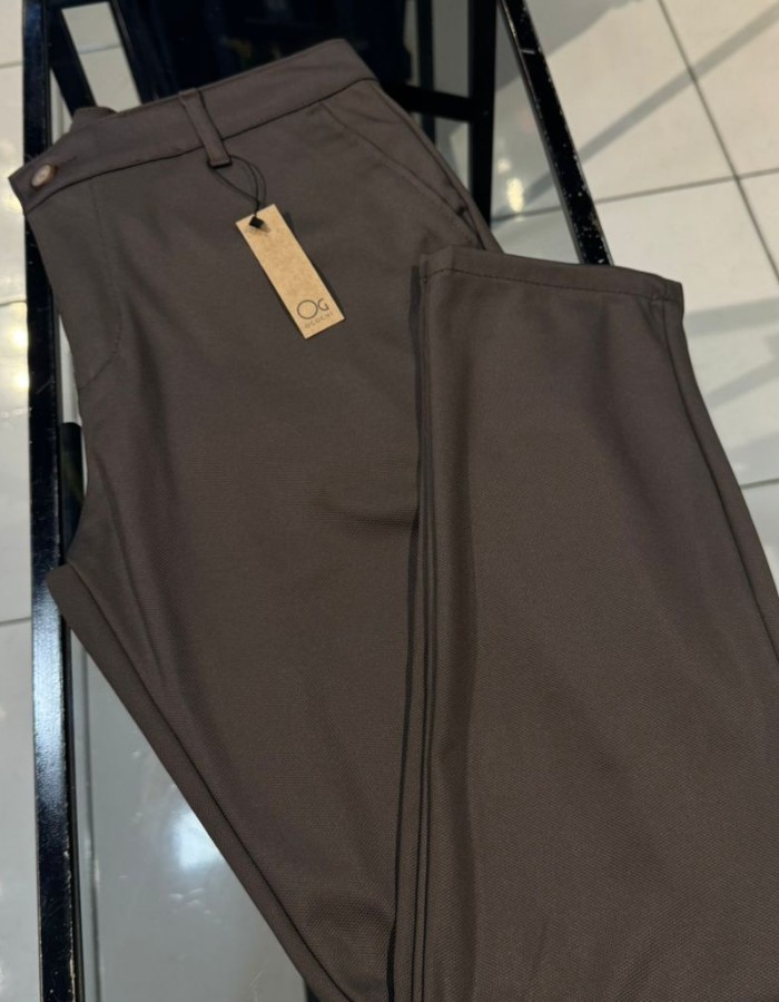 Calça Ogochi slim 