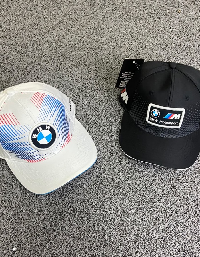 BONÉ BMW