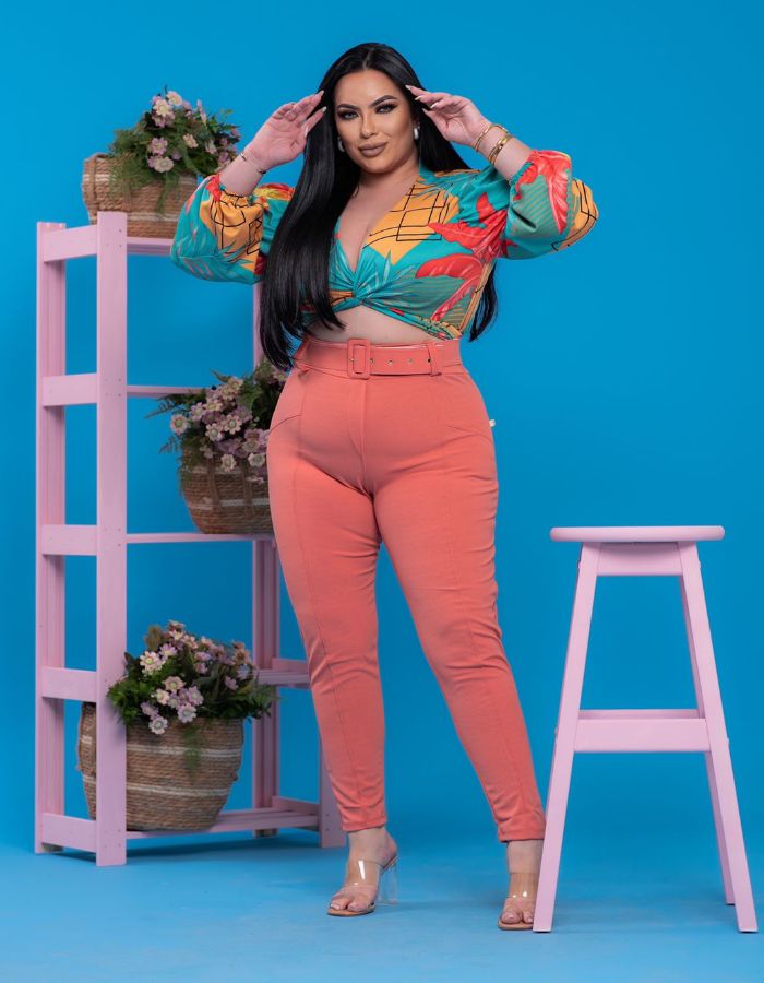 Cropped Gigi 