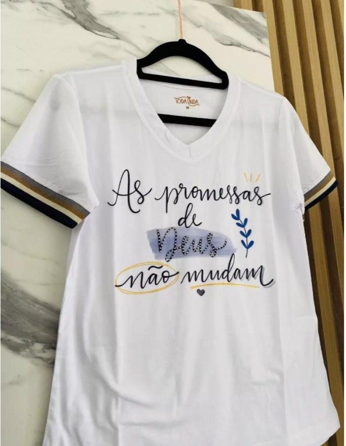 T-SHIRT DE PUNHO AS PROMESSAS DE DEUS 
