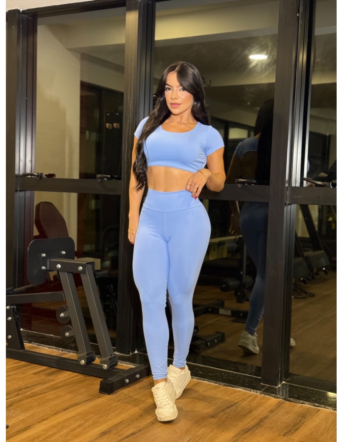 CONJUNTO  KARLA 