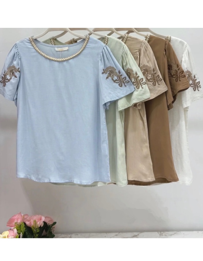 Blusa com bordado 