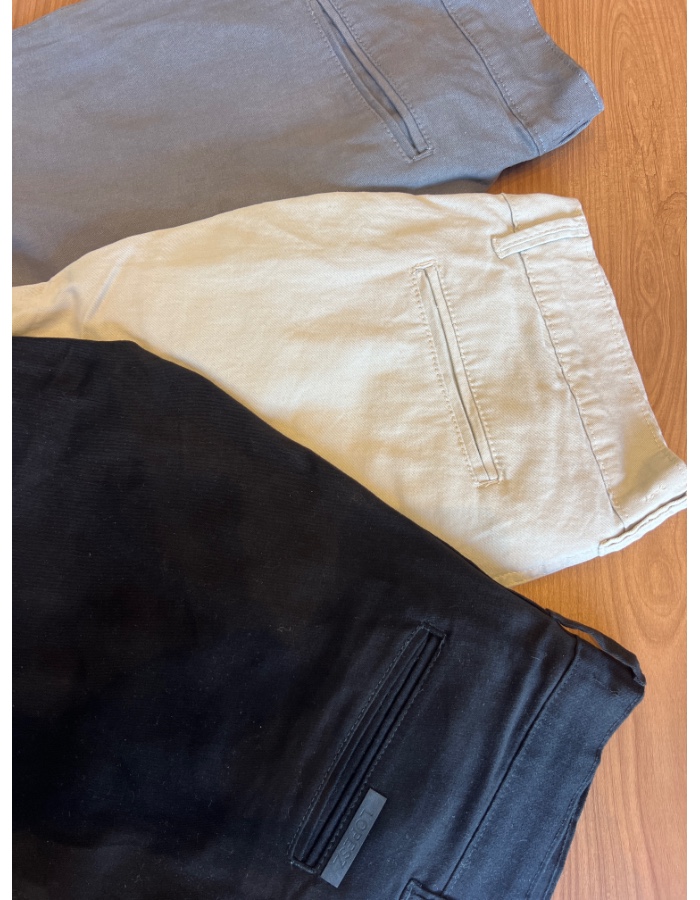 CALÇA EM SARJA