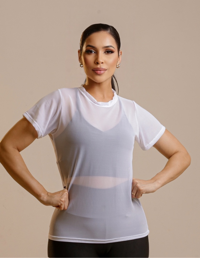 Blusa tule
