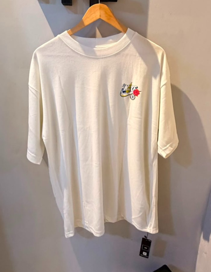 Oversized Nike 