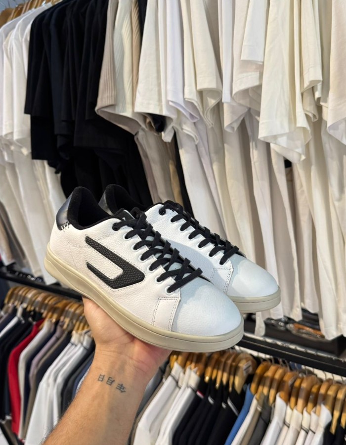 DIESEL Branco com preto 
