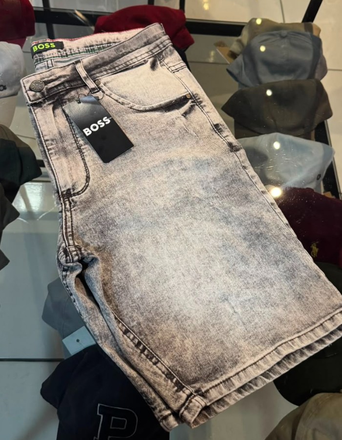 Short Boss 