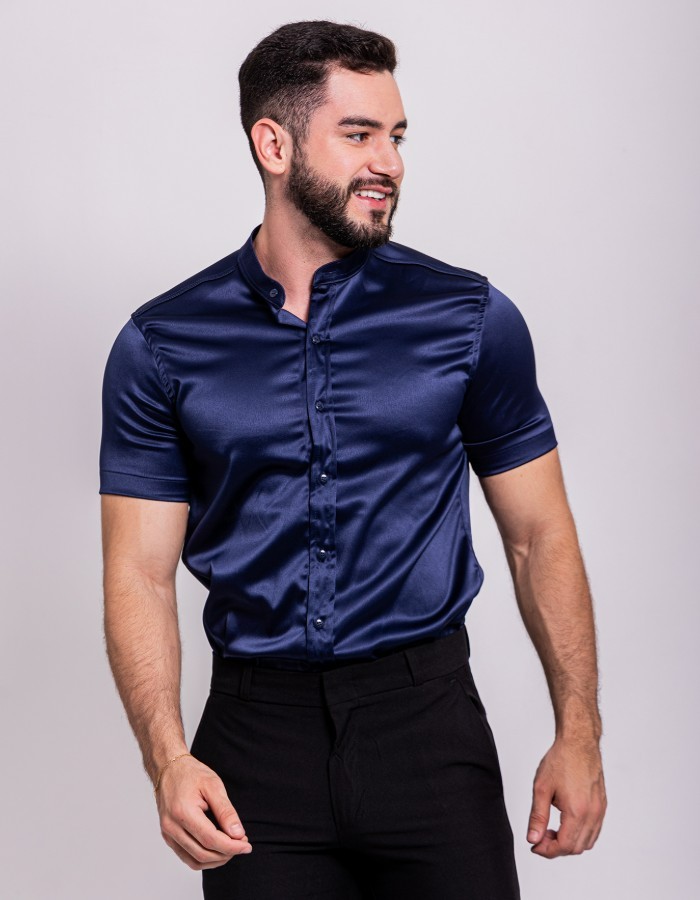 Camisa Acetinada Gola Padre M/C