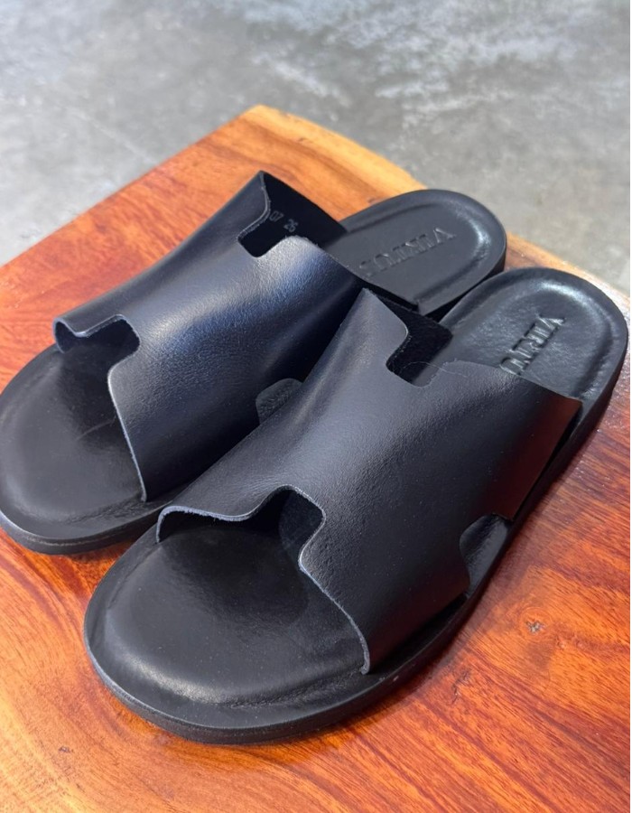 Produto sandalia-h-100-couro-preto 1