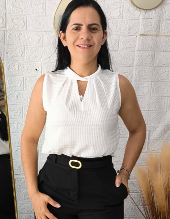 BLUSA TECIDO CREPE SEDA MACIO TRABALHADO 
