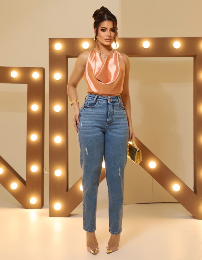 CALÇA MOM COM LYCRA