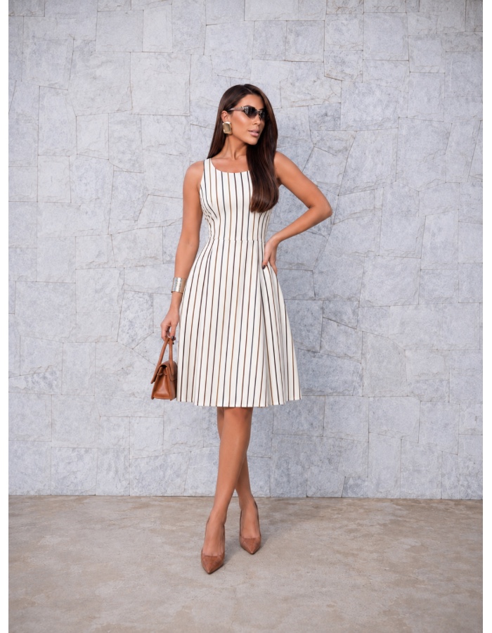 VESTIDO CURTO LISTRADO