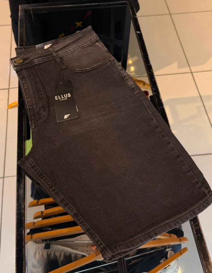 Short Ellus 