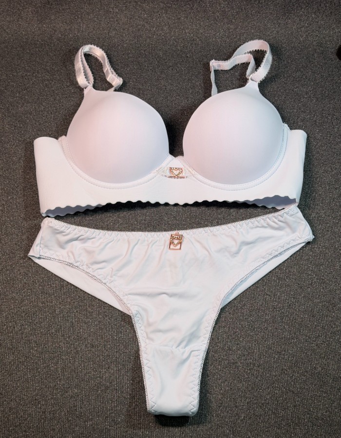 Conjunto Luxo Importado 