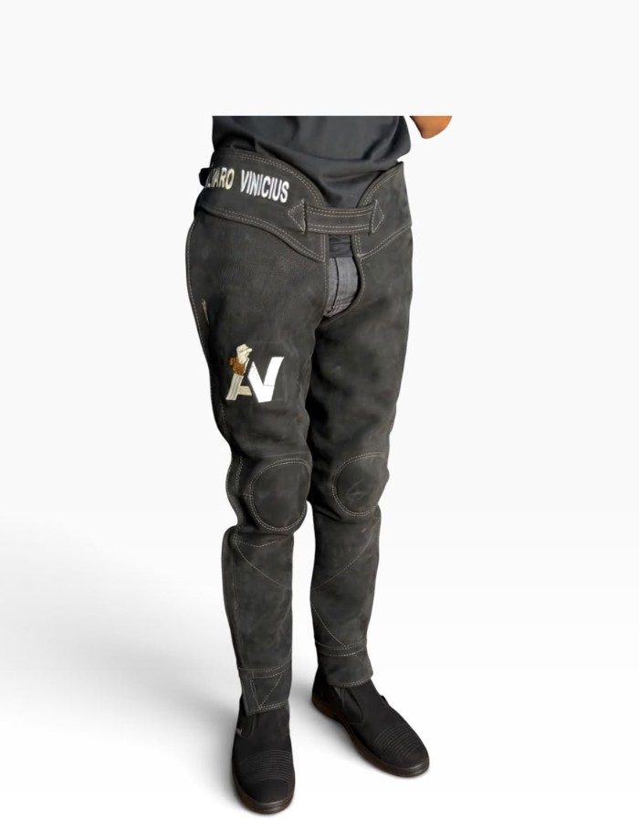 PERNEIRA NUBUCK COM PROTEÇÃO PERSONALIZADA 