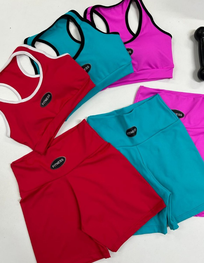 SHORT PEDAL JUVENIL EM POLIAMDA