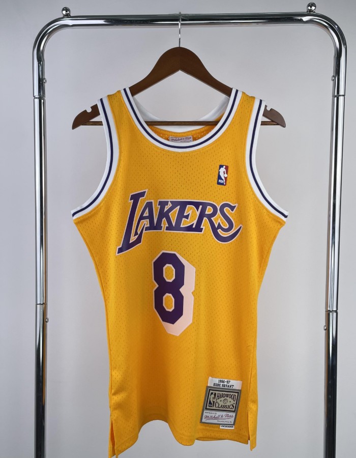 LAKERS 97/98 -8 MITCHELL