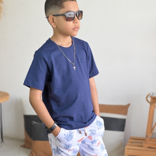 Camisa básica azul marinho