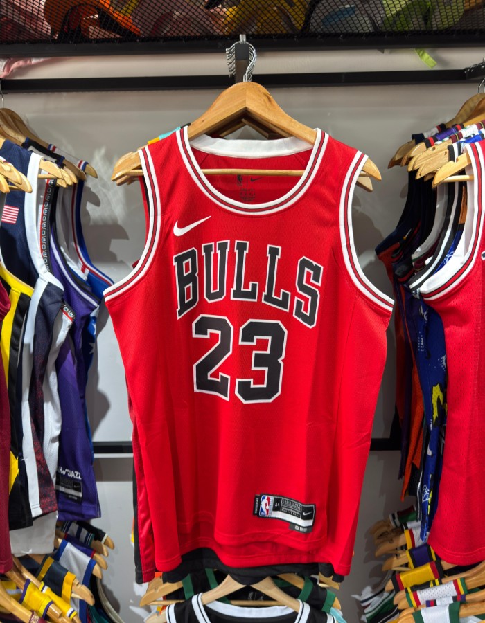 CHICAGO BULLS - JORDAN 23 