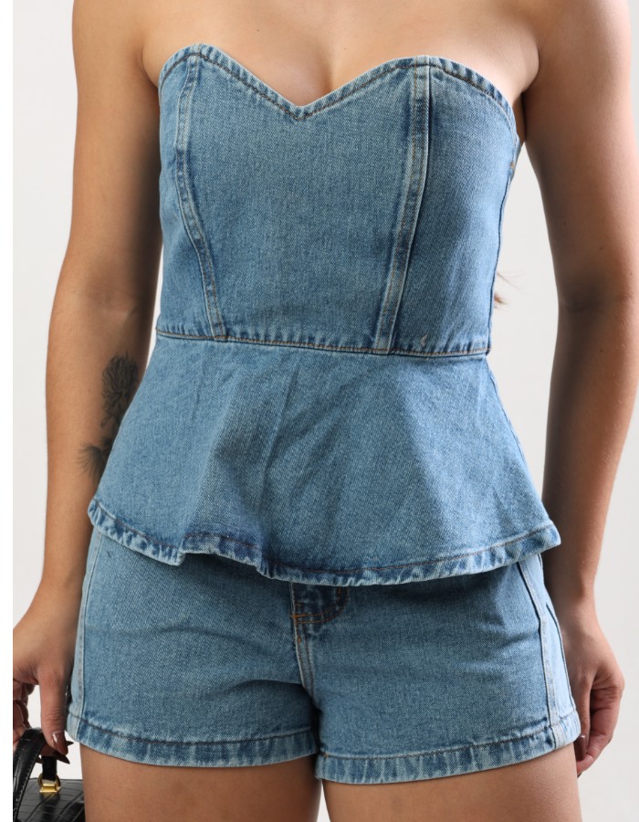 cropped malu