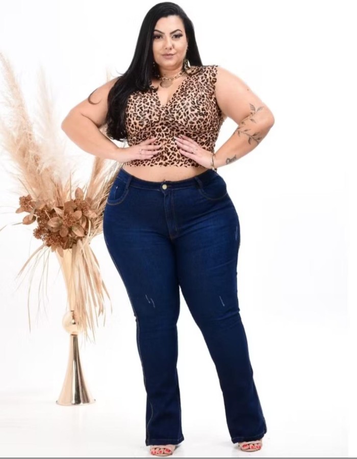 CALÇA FLARE JEANS PLUS