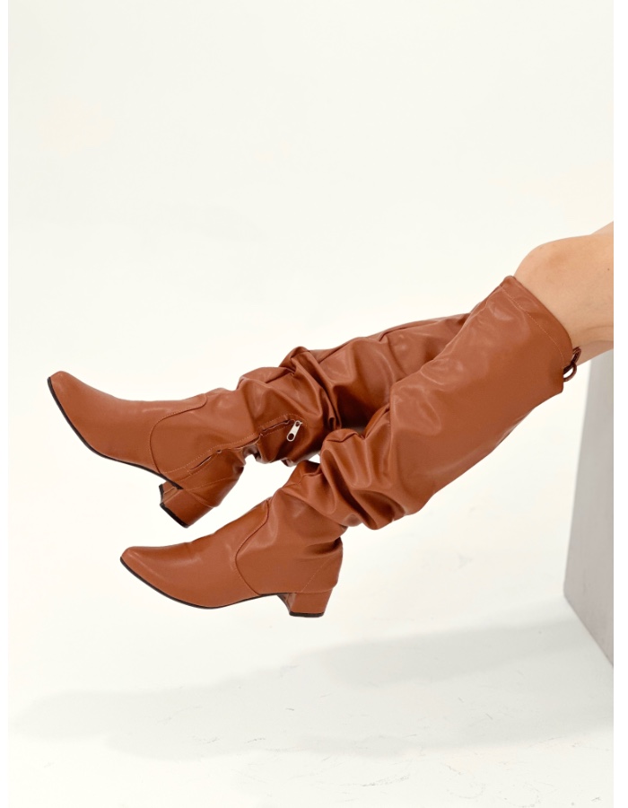 BOTA OVER CARAMELO