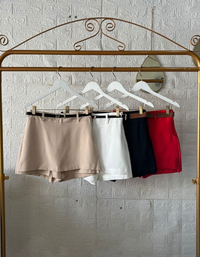 SHORT SAIA ALFAIATARIA COM DOIS TIPOS DE CINTO 
