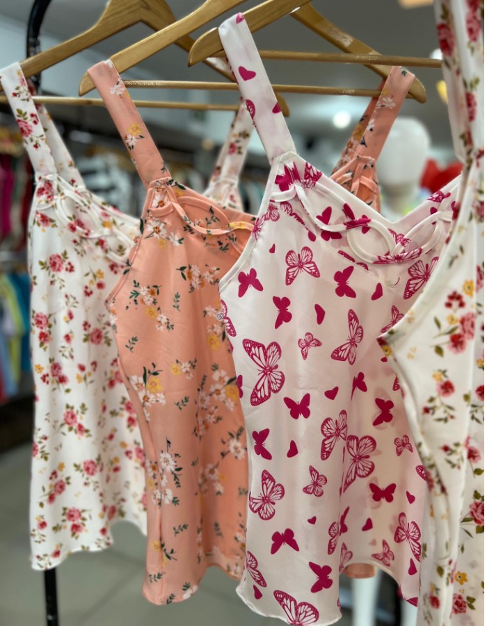 BLUSA DE ALCINHA