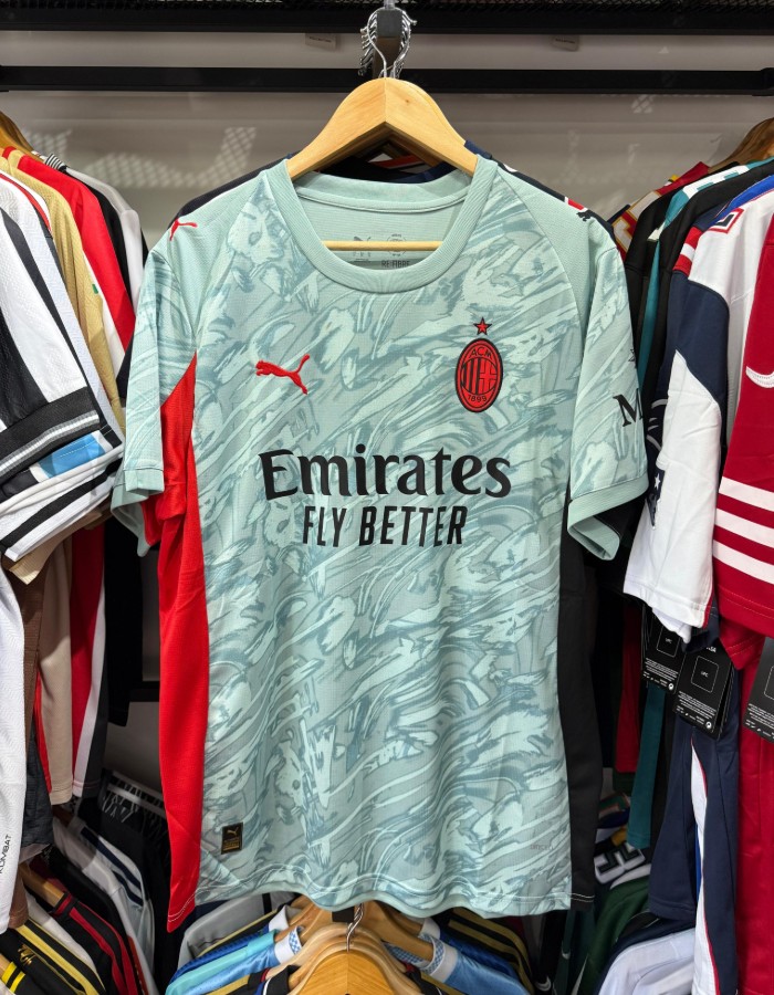 MILAN 25/26 UNIFORME GK
