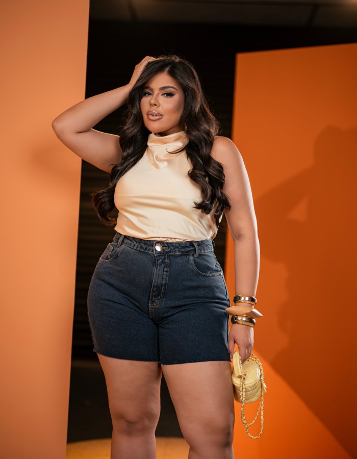 SHORT PLUS SIZE