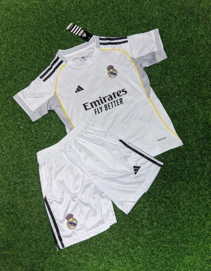 REAL MADRID I 25 - KIT INFANTIL