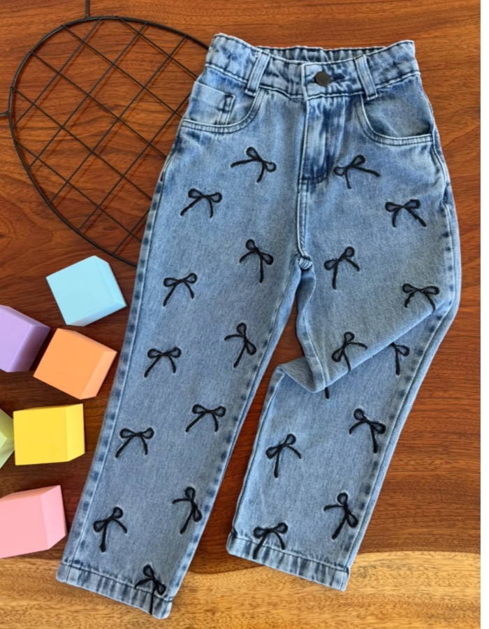CALÇA TRADICIONAL LAÇO PRETO 