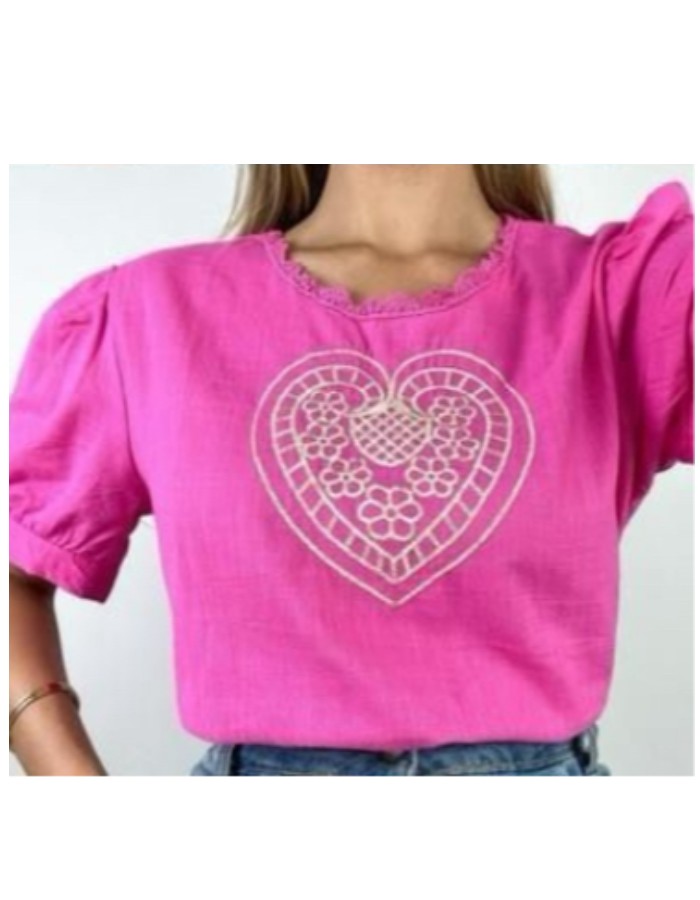 BLUSA DE LINHO C/ BORDADO DE CORAÇÃO