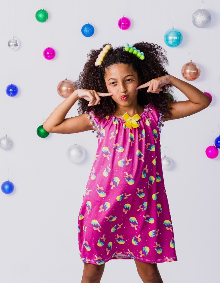VESTIDO POMPOM