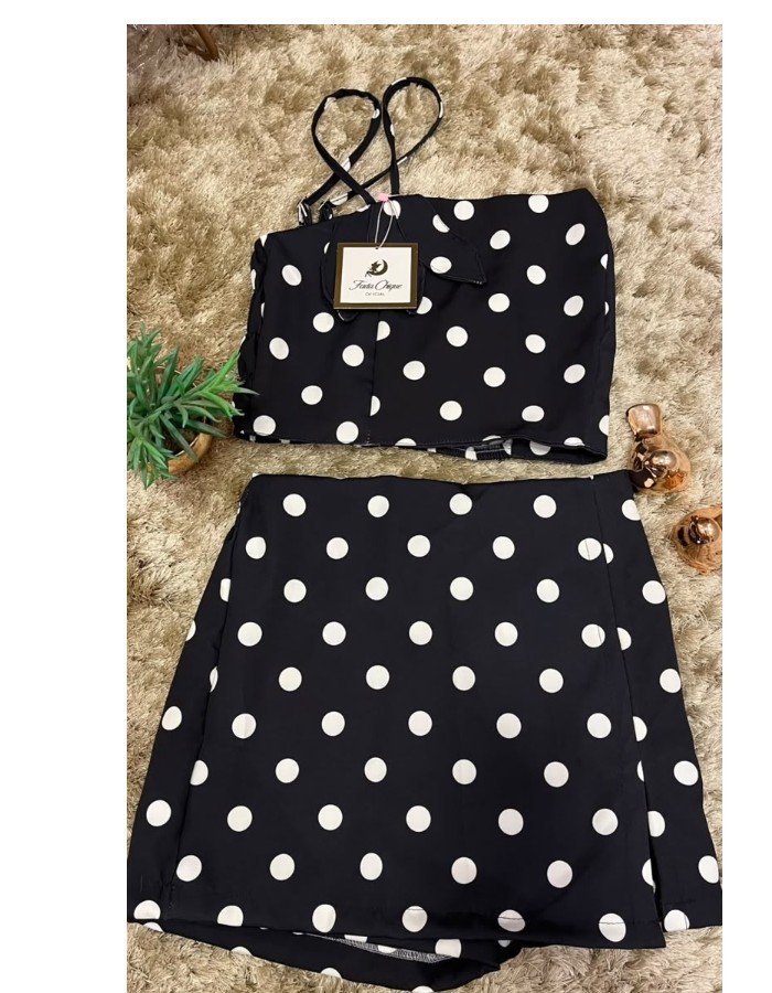 Conjuntos short saia e cropped