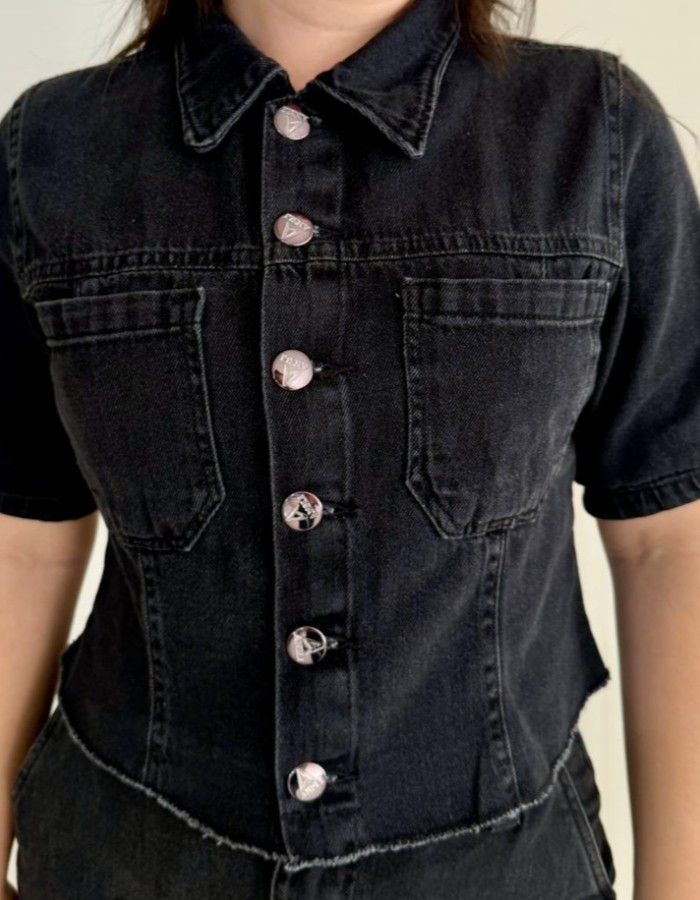 BLUSA SANDRINHA S/CÓS - BLACK ESCURO