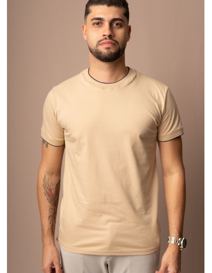 T-SHIRT 30.1 POP - COM DECOTE GOLA E MANGA