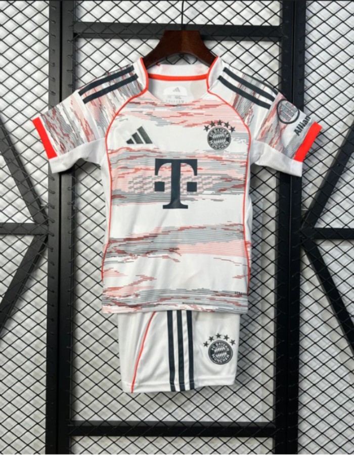 Bayern de Munique II UNIFORME 25/26 KIT INFANTIL 