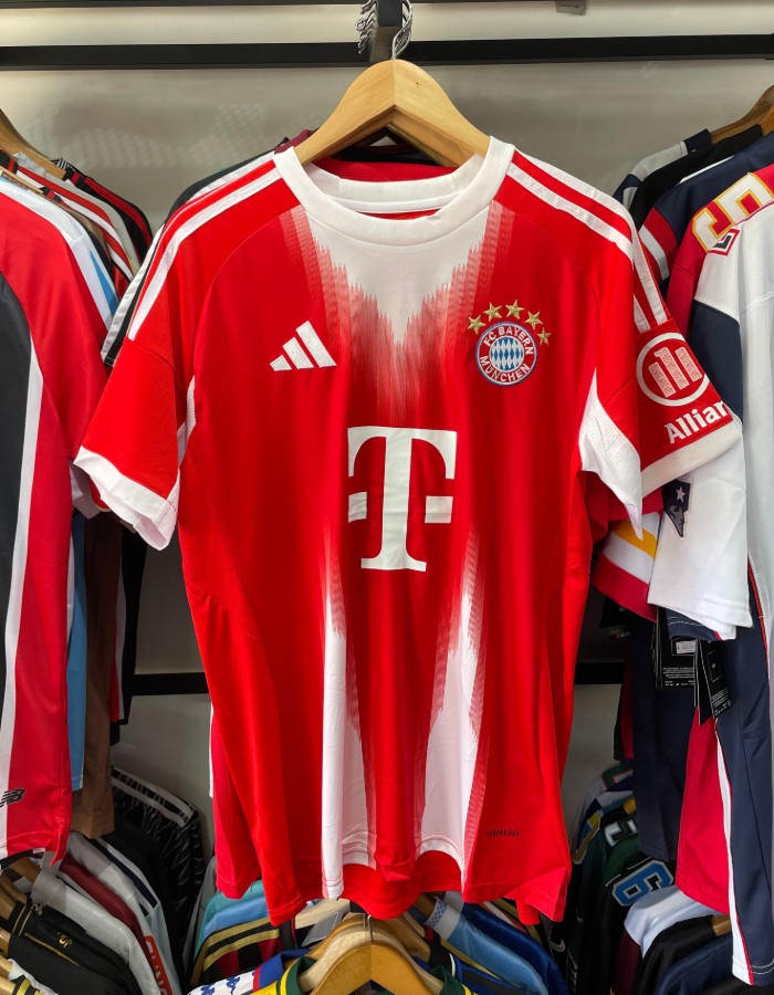 BAYERN MUNICH 25/26 UNIFORME I