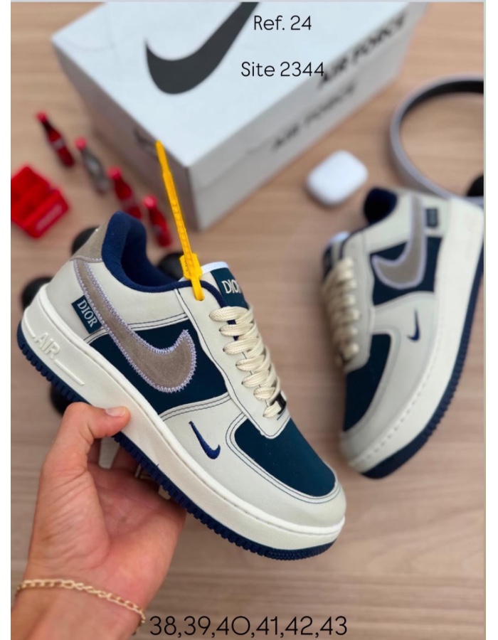 NIKE AIR FORCE DIOR