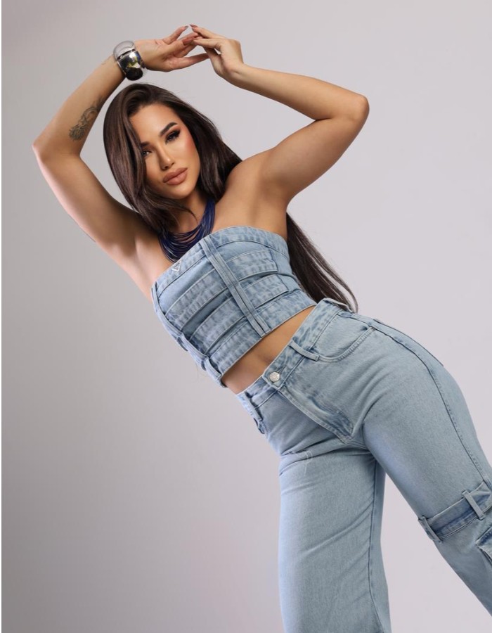 cropped wild