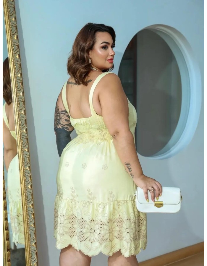 Produto vestido-curto-plus 0