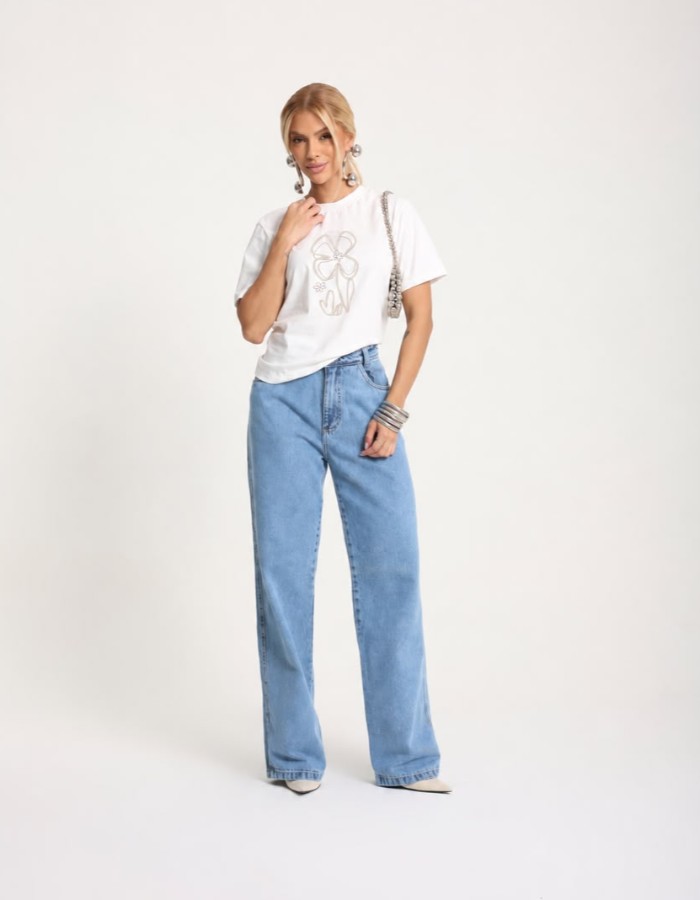 T-SHIRT ESTAMPA FLOR 2