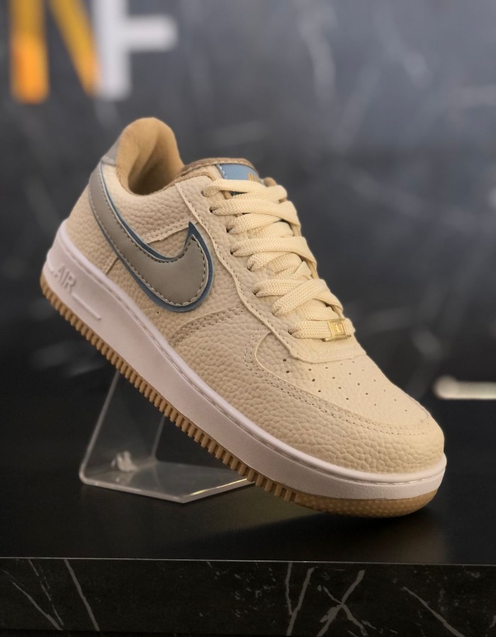 AIR FORCE BEGE/DETALHE AZUL 