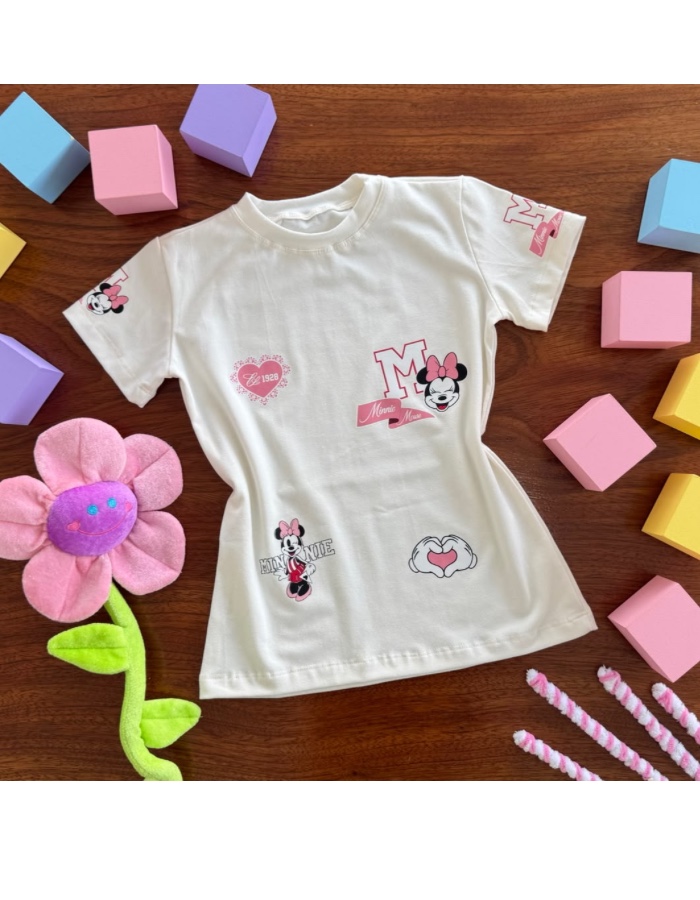 T-SHIRT MINNIE DETALHE NA MANGA 