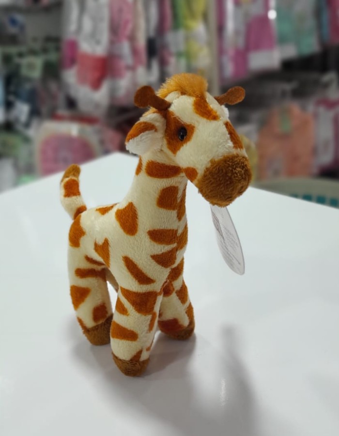 Pelúcia chaveirinho Girafinha