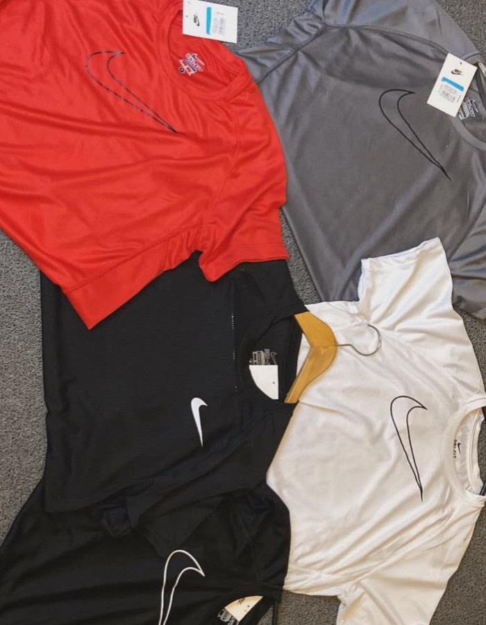 CAM DRY NIKE FACÃO VAZADO
