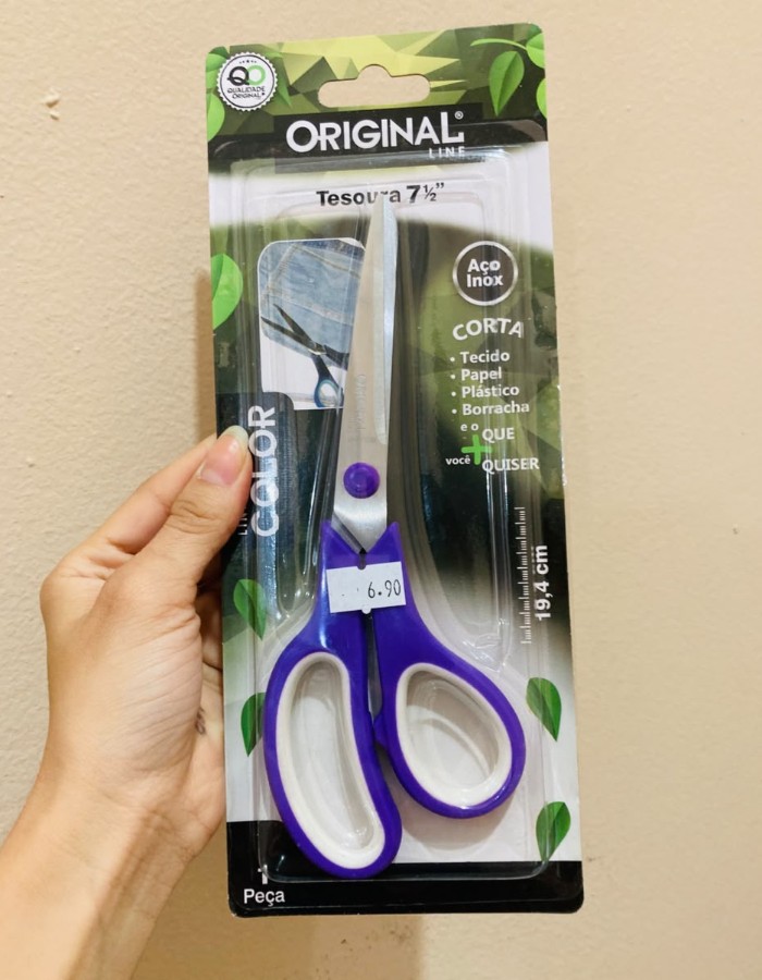 TESOURA LINHA COLOR 7.1/2'' POLEGADAS - ORIGINAL - 1 UND