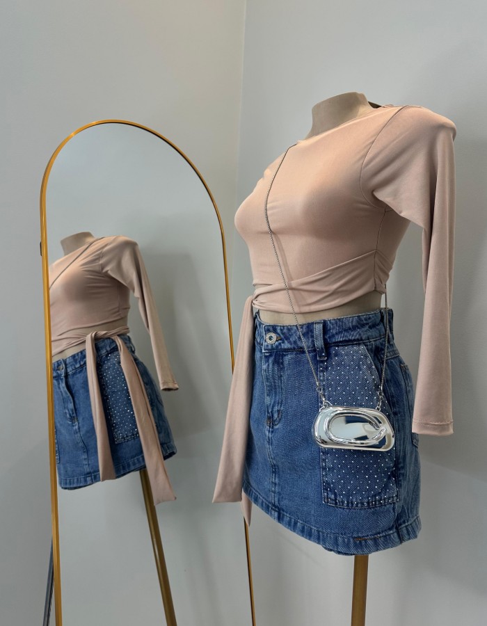 SHORT SAIA BOLSO FACA COM BRIHO